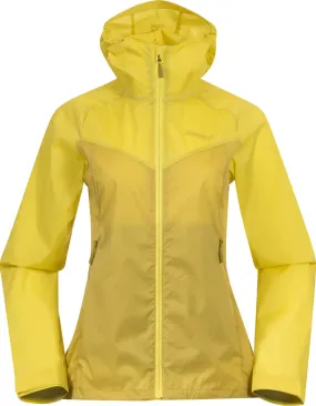 Bergans Women&#x27;s Microlight Jacket Light Olive Green/Pineapple | Buy Bergans Women&#x27;s Microlight Jacket Light Olive Green/Pineapple here | Outnorth