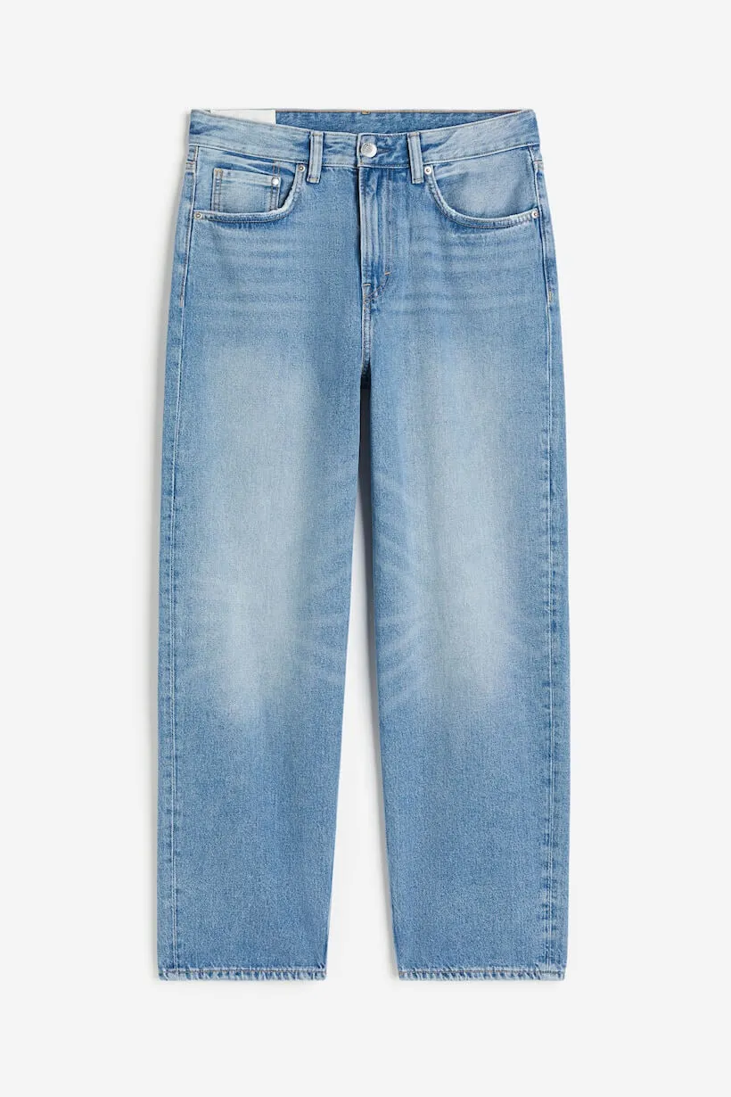 Loose jeans