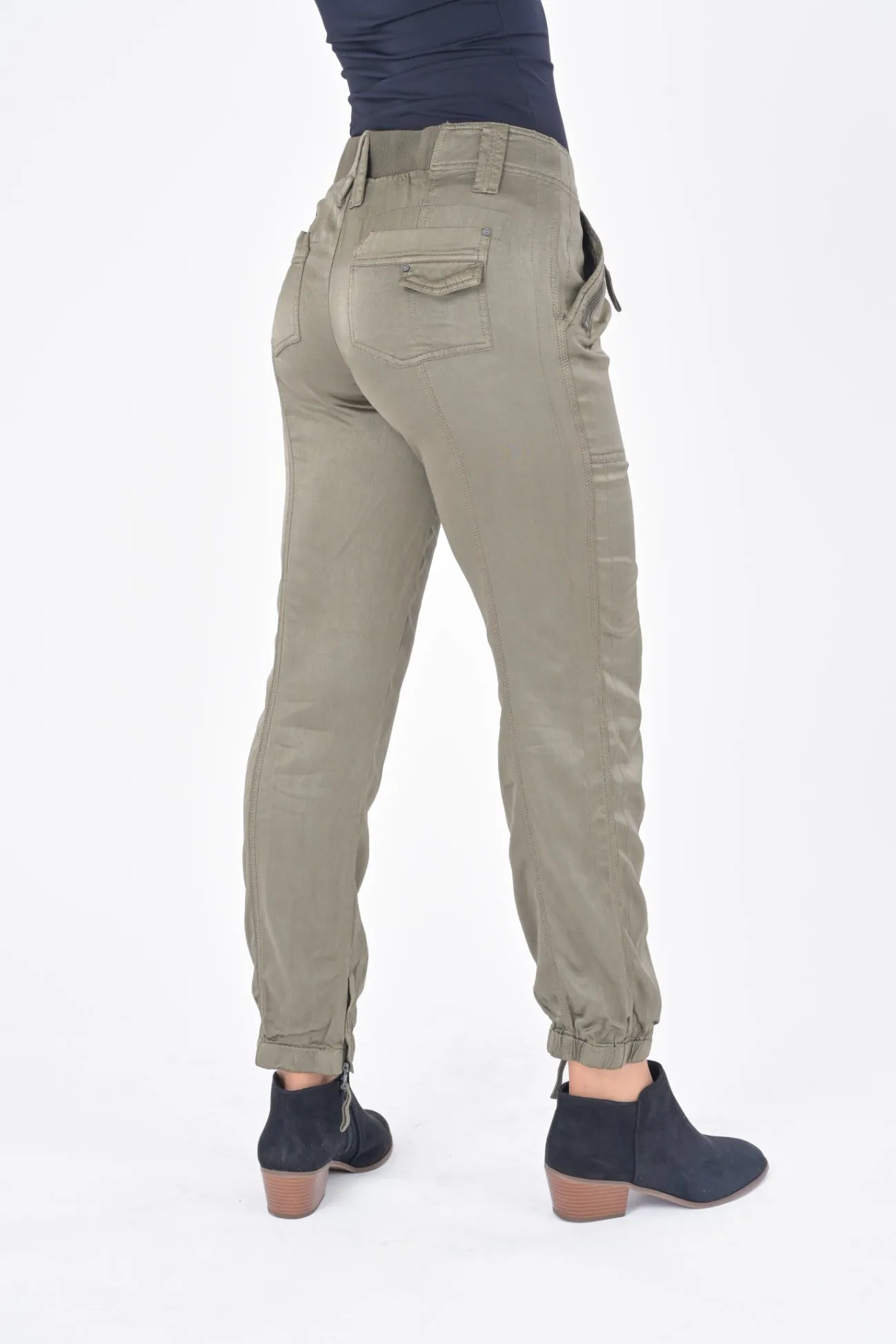 Marina Viscose Satin Jogger