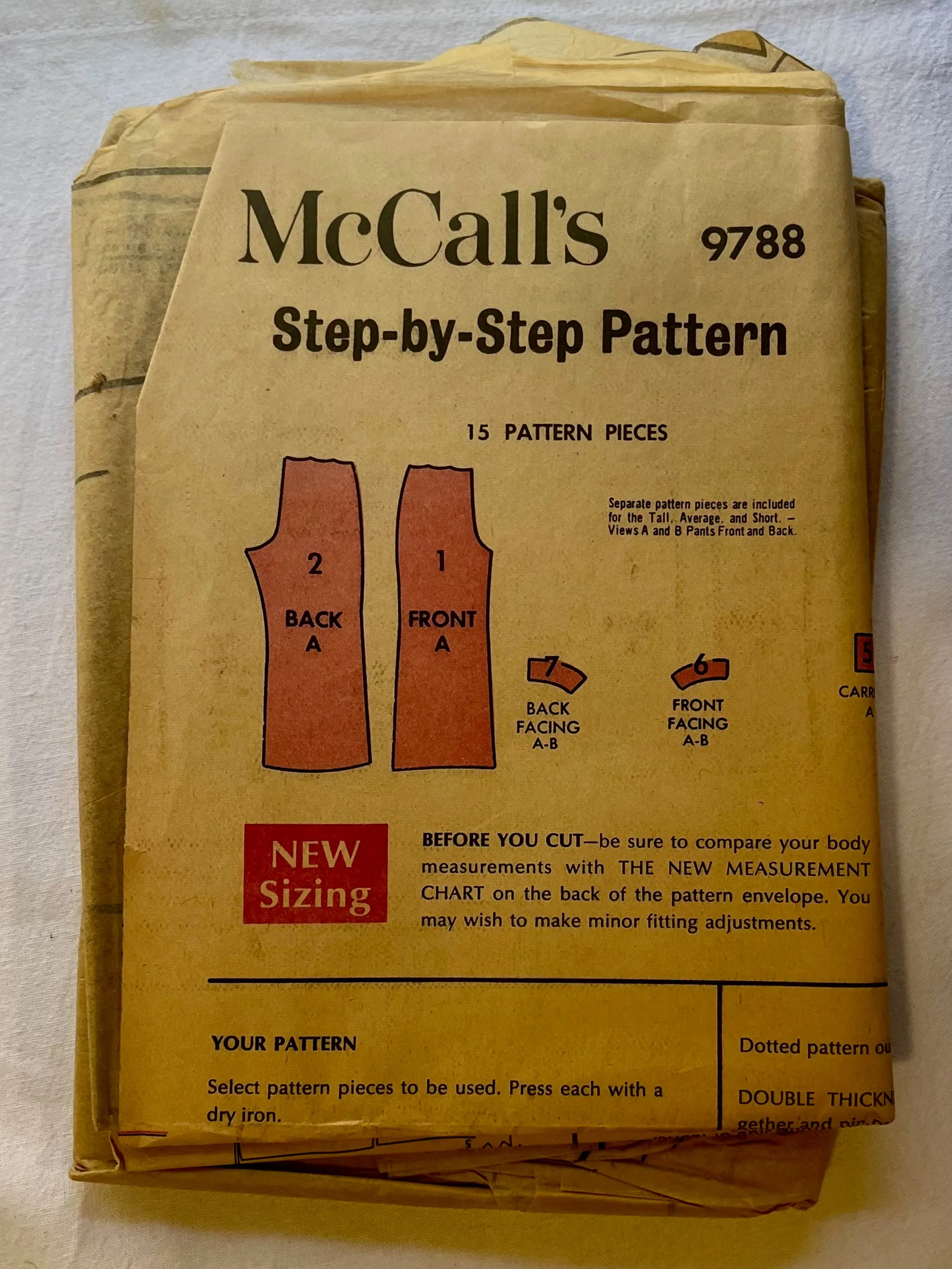 McCall's 9788 PARTIALLY CUT Adult Pants Waist Sizes 23, 24, 25.5, 27, 29