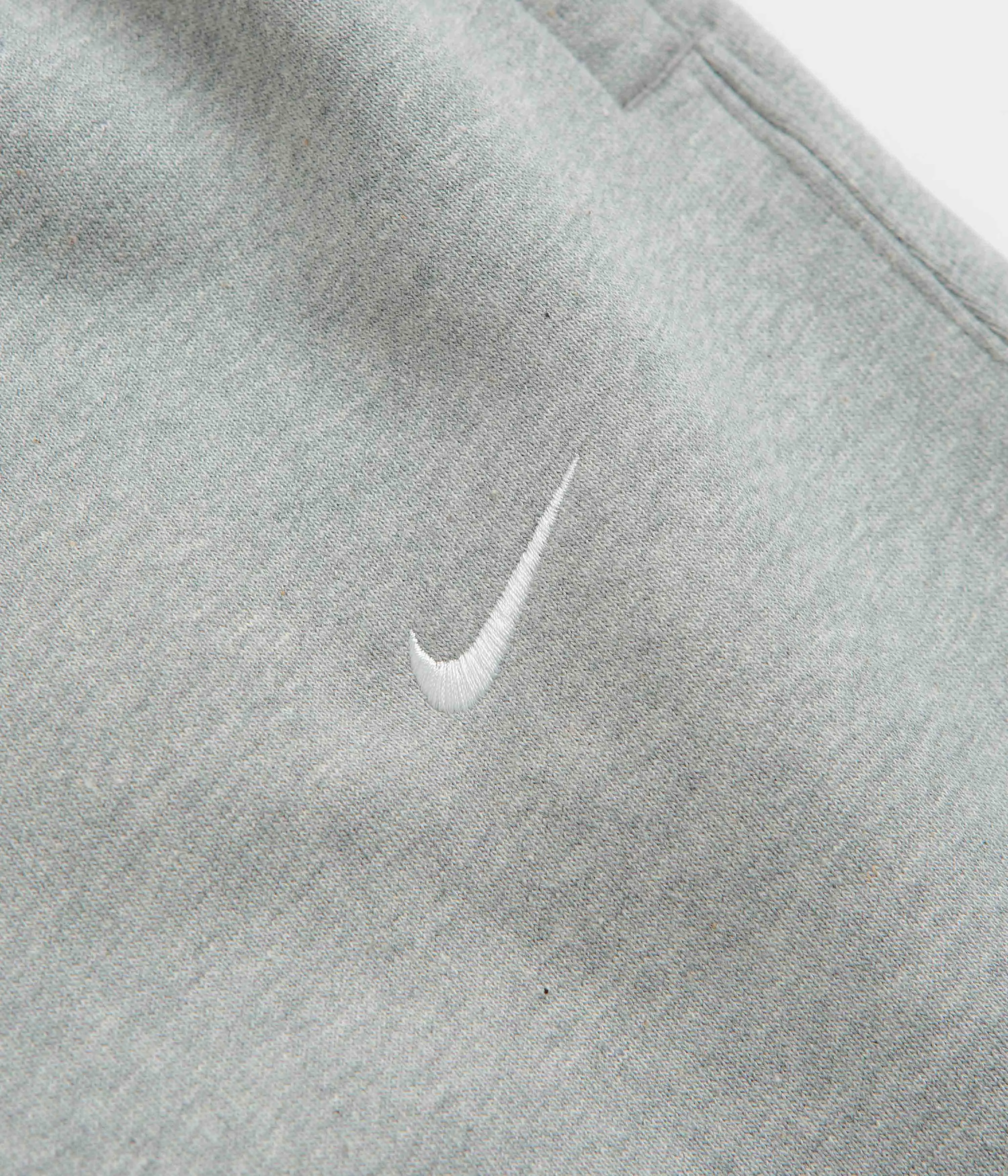 Nike Solo Swoosh Open Hem Sweatpants - Dark Grey Heather / White