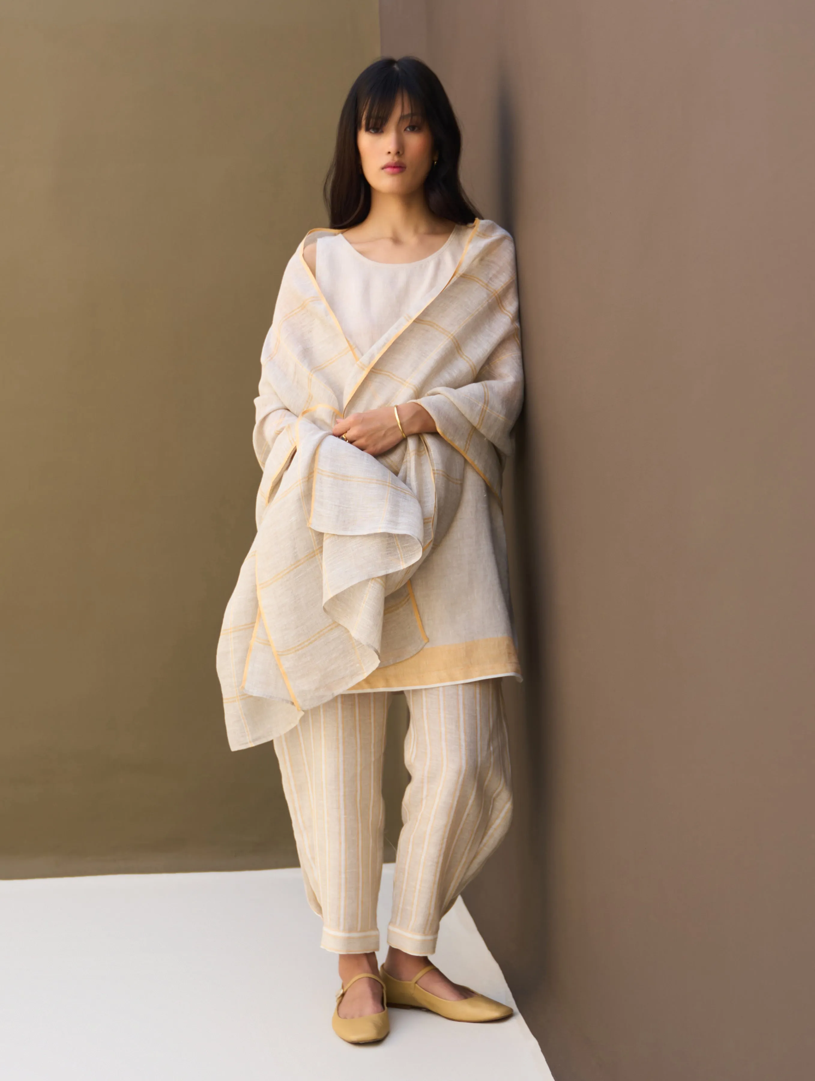 Nu Border Linen Kurta Set - Natural