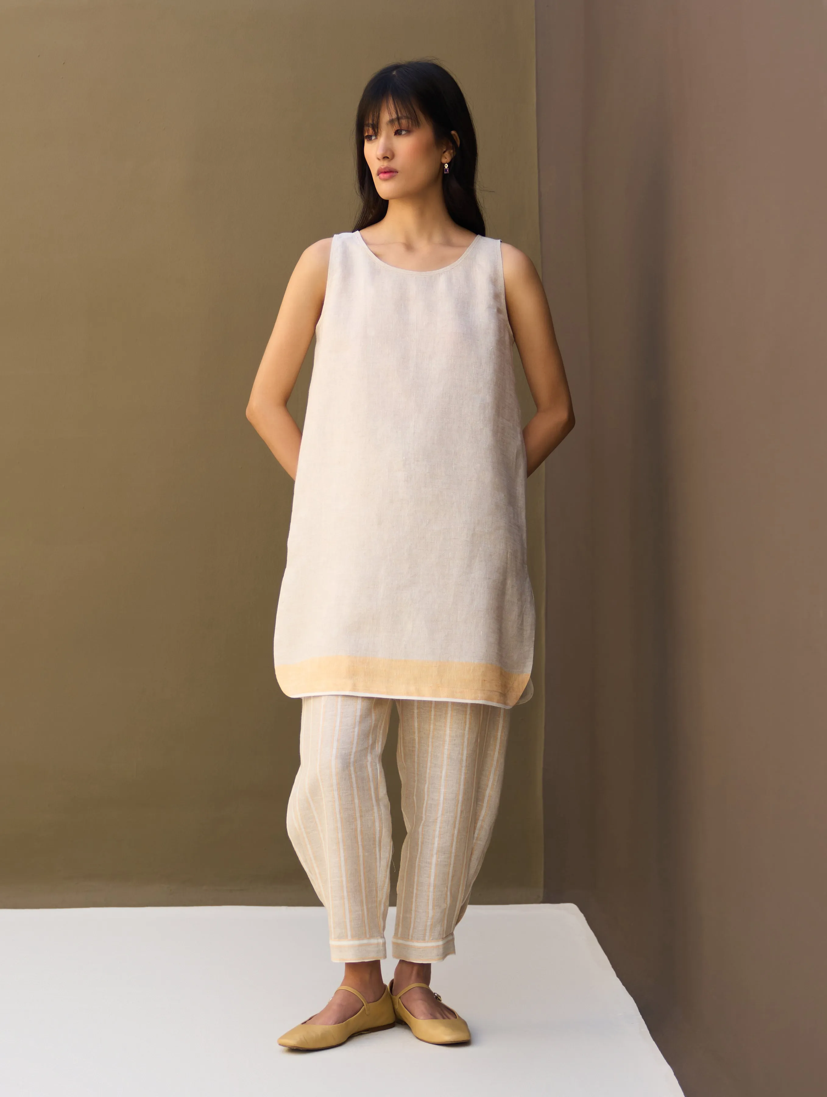 Nu Border Linen Kurta Set - Natural