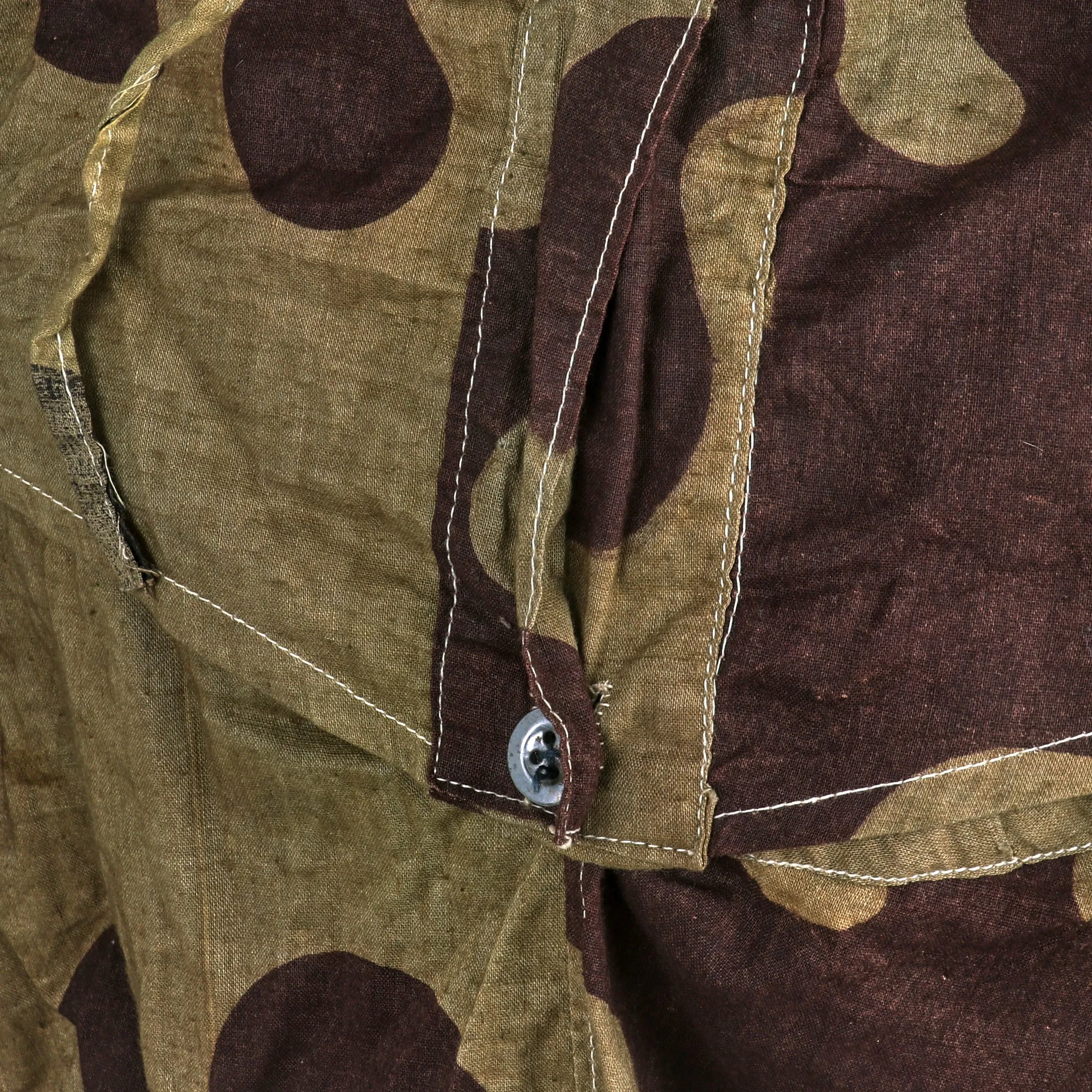 Original Soviet WWII 1941 Dated Makirovochnyi Kamuflirovannyi Kostium MKK “Amoeba” Camouflage Pattern Suit, as Used By Sniper Teams and Scouts - Shirt & Pants With Carry Pouch