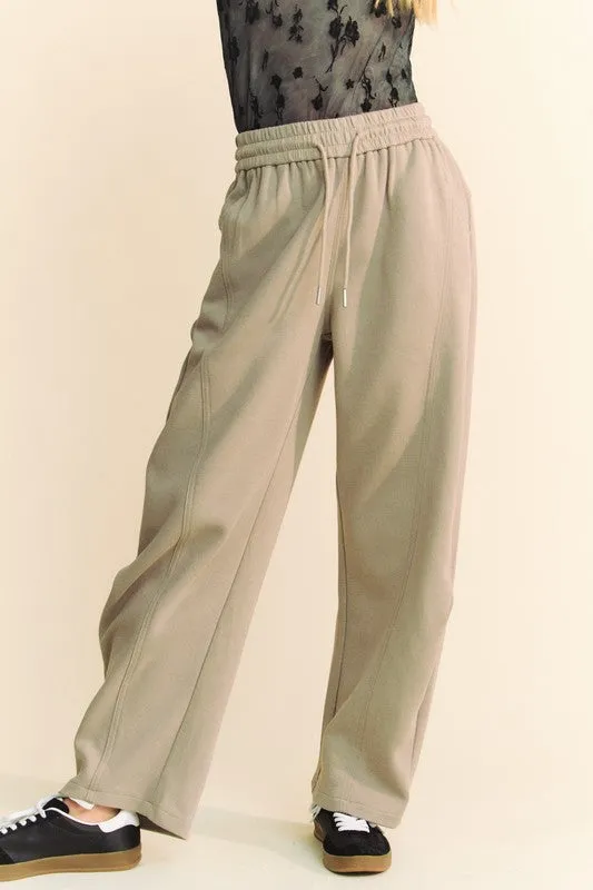 Pleated Drawstring Sport Pant