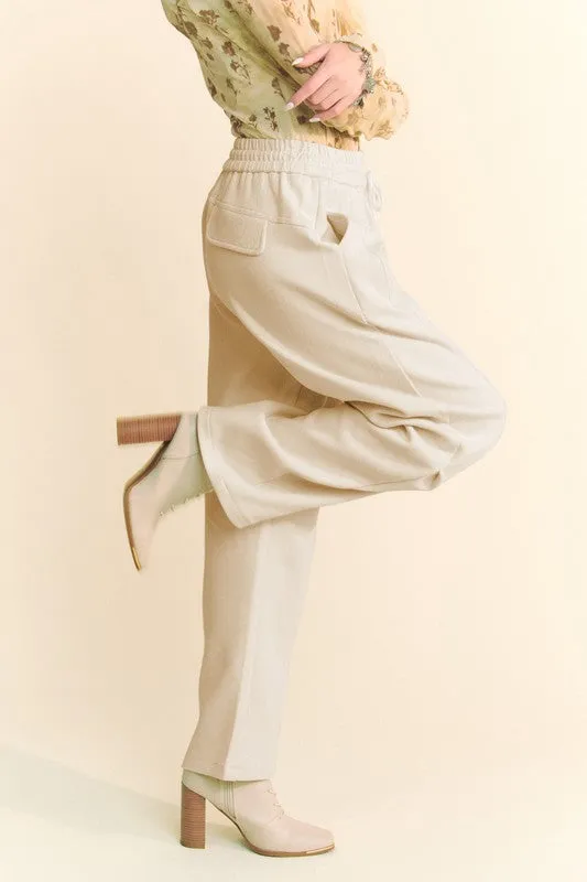 Pleated Drawstring Sport Pant